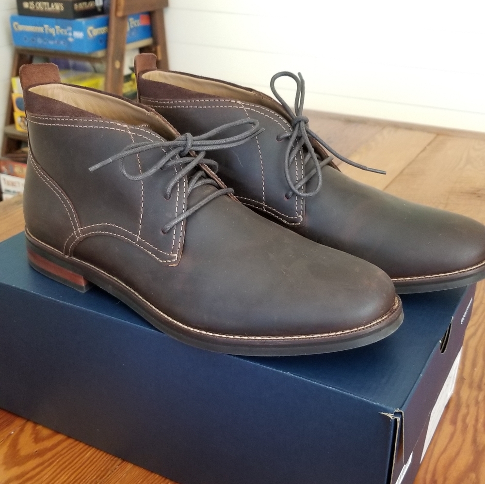 Cole haan Howlett Chukka